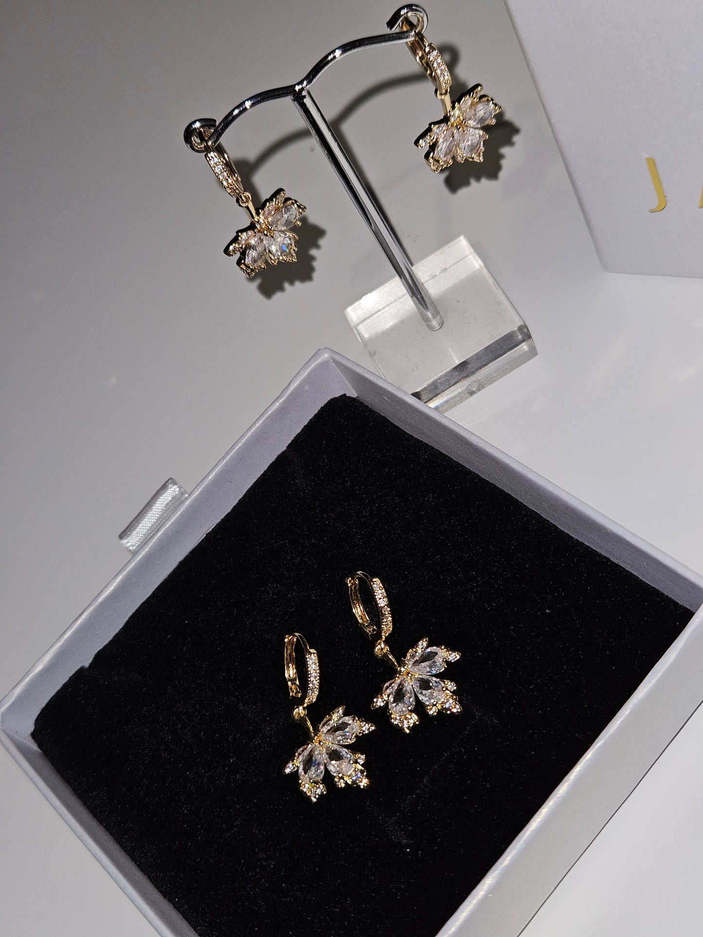 Luxe Leaf Drop Earrings