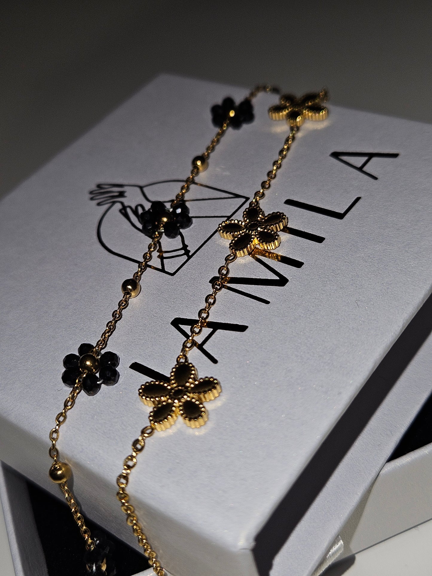 Daisy Bloom Bracelet
