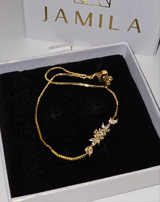 Sparkling Crystal Jasmine Flower Bracelet: Adjustable Floral Jewellery