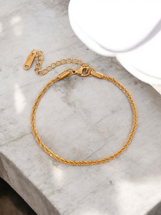 The Nura Gold Plated Stainless Steel Bracelet: Minimalist Textured Chain
