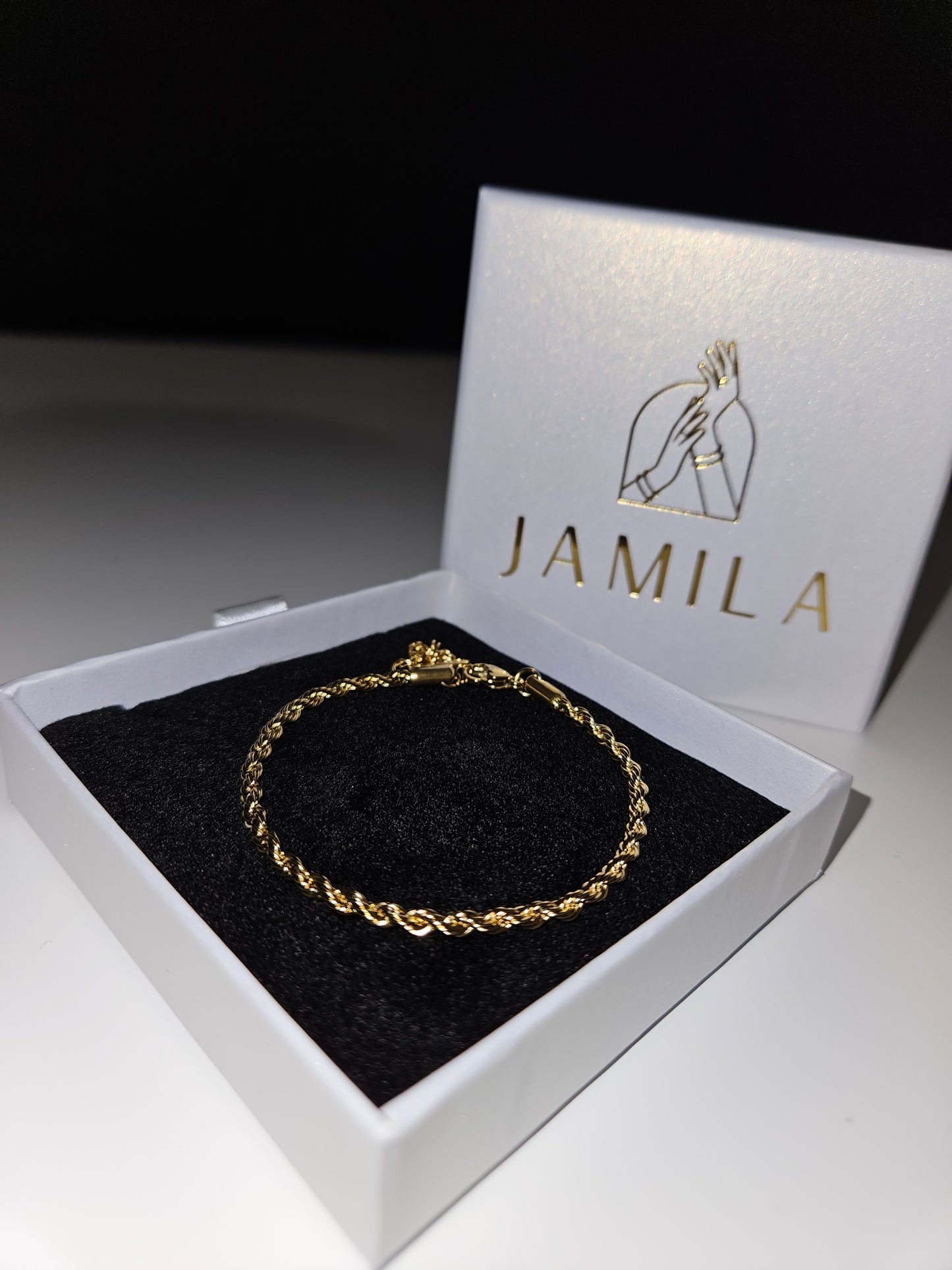 Classic Gold Rope Twist Bracelet