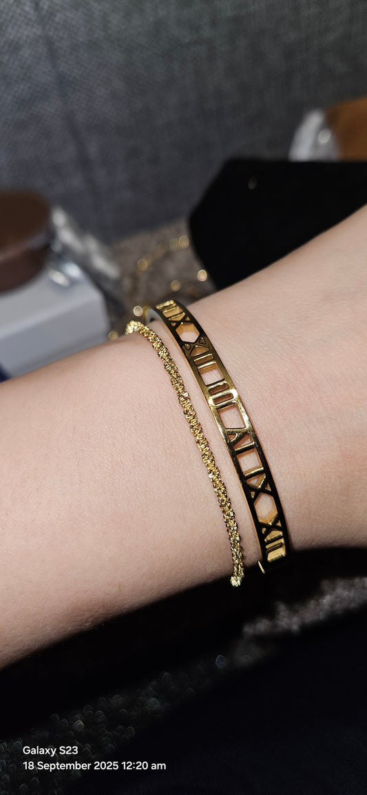 Gold Plated Stainless Steel Bracelet: Minimalist Textured Chain